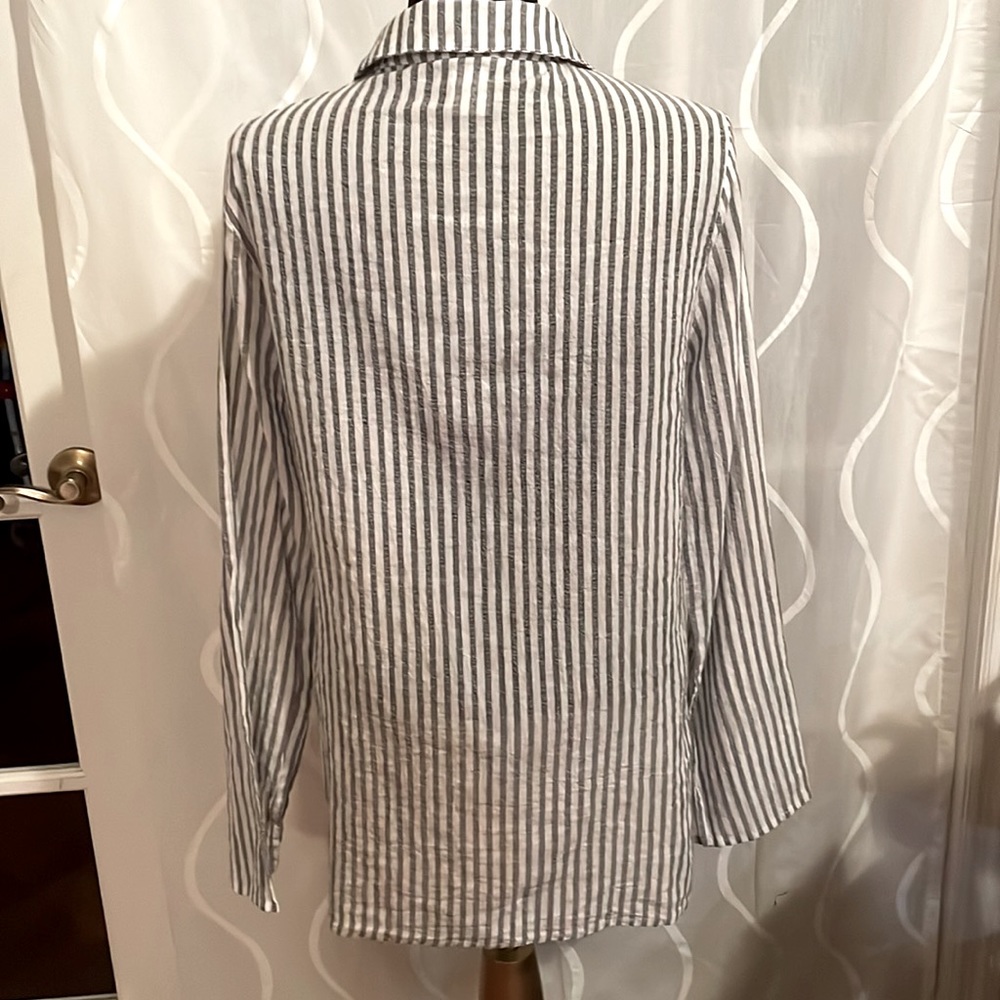 Promesa Striped Blouse, Size Large. - Picture 4 of 6